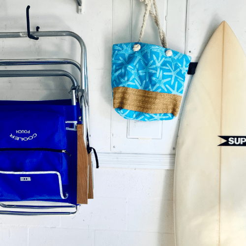 9 Easy Beach Chair Storage Ideas