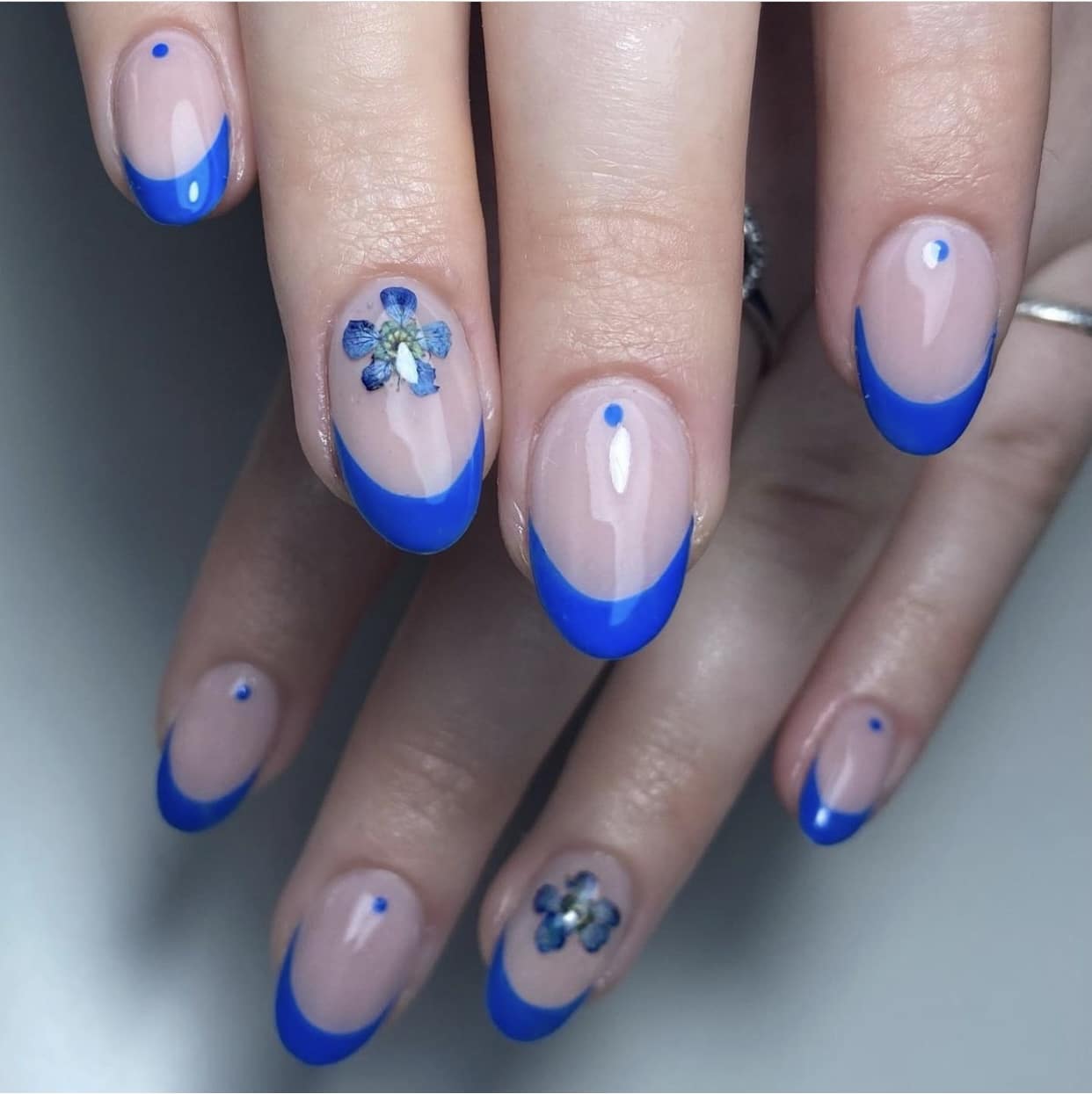 dark blue coastal granddaughter nails